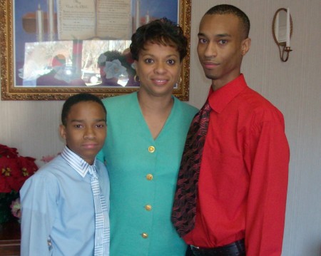 gail and her boys Emmanuel and Marques