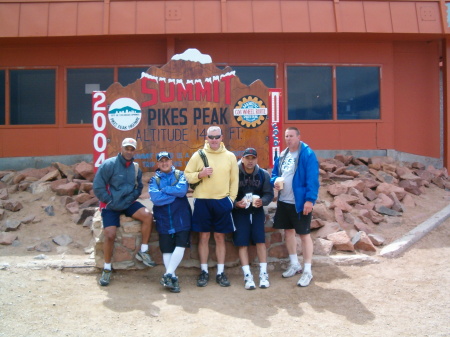 Complete Climb Pikes Peak Snowing July 05