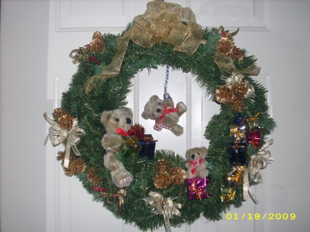 3 Bears wreath