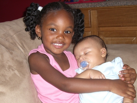 Will's grand children - Starr and Cassuis 08