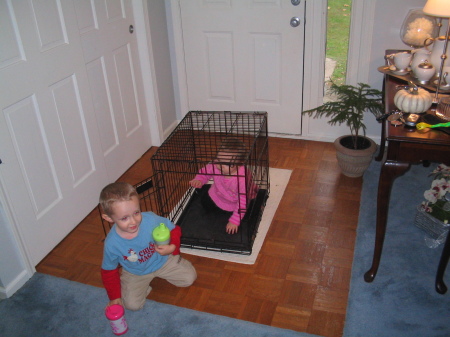Ryan and Haley play jail.