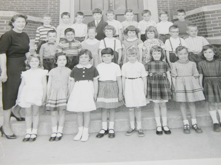 Kindergarten 1959 - Mrs Ives
