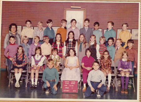 Mrs. Glass's 5th grade class 1972-1973
