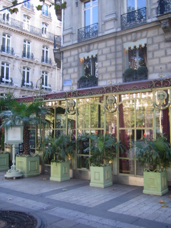 Laduree-my favorite Tea Salon in Paris