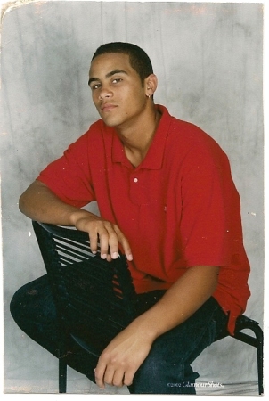 Tyler senior pic 2003