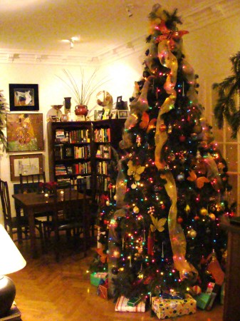 The Grand Tree in the Livingroom!