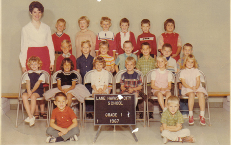 Smoketree Elementary Class Photo