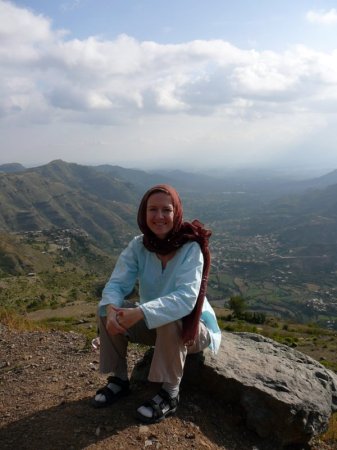 Me with the gorgeous Arabian valley below