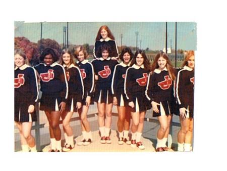 1975-76 JV Cheerleading