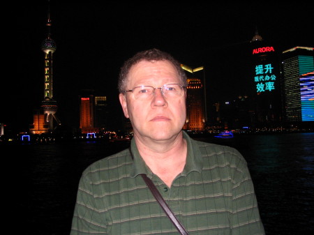 2006 Shanghai - on the Bund