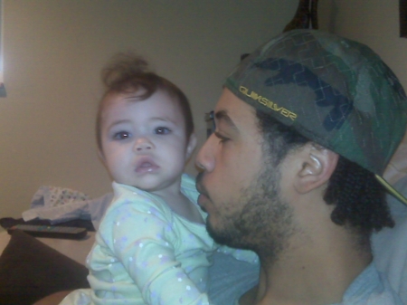 nadia 8 mos n dad