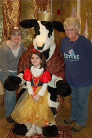 Me, my mom, my daughter and a really big cow!