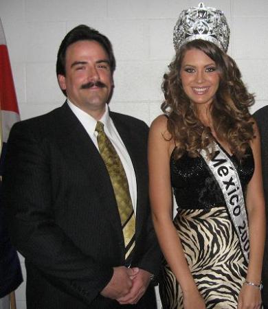 Ron and Miss Mexico 2008