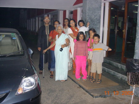 extended family in Kolkata India