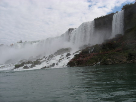 2nd veiw from maid of the mist