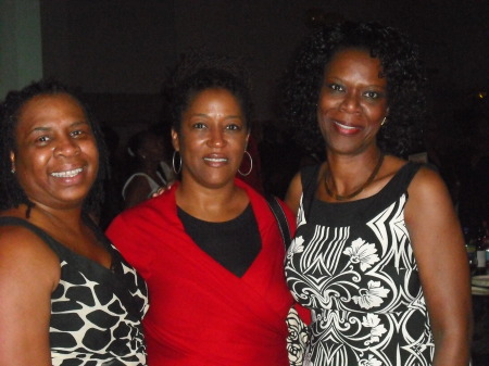 Deb, Diantha & Me at the 2008 West End Reunion