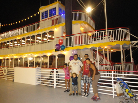 Dinner Cruise paddle wheel Lake Meade Vegas 11