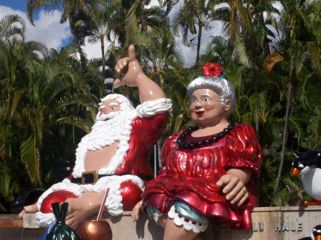 Santa says "Hang Loose"