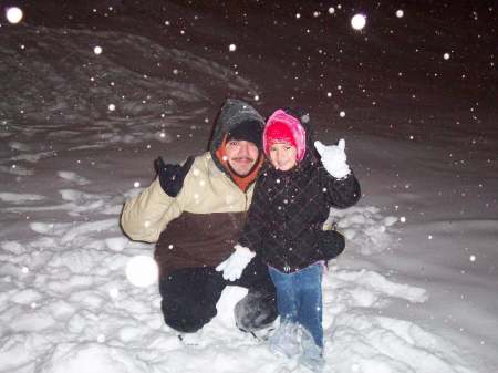 Daddy & Isabel in the snow Dec. 08