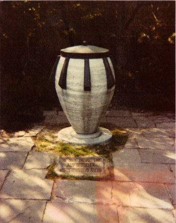 Plotenzee Memorial Urn