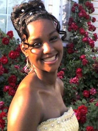 Alia Barr Prom 2008