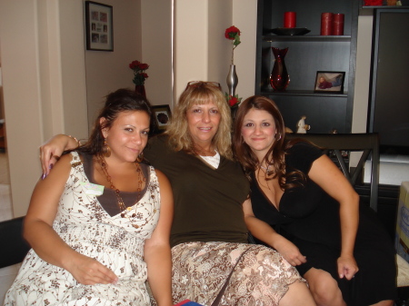 Jennifer, Pam & Jillian