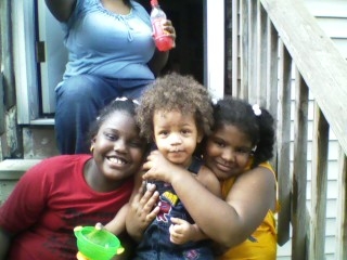 CHILLIN AT THE COOKOUT!!!