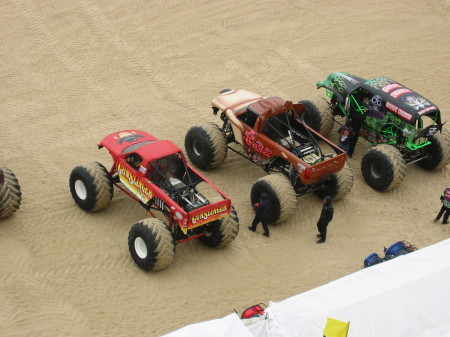 VA BEACH - 2008 - MONSTER CARS/TRUCKS!