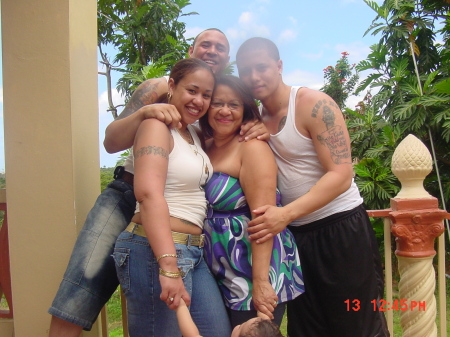 jujo, me my mom and marco