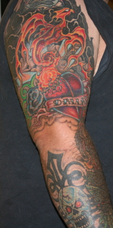right arm almost sleeved