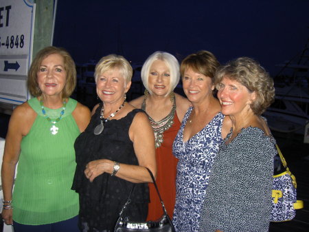 Margery McBrayer Jones, Paulette Peyton Craft, Sharon Alexander Dwyer, Roslyn Cotsen Cobb, DeeDee Shoonmaker Lamm