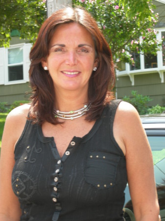 Elaine Parruccini's Classmates® Profile Photo