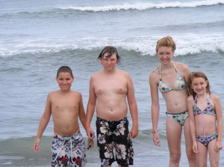 kids at the Jersey shore