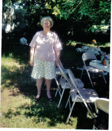 mom 2001