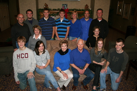 Cain Clan Christmas 09