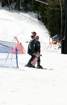 paris learning to ski with papa