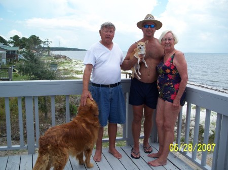 dad me mom and sonny the golden & Mattie