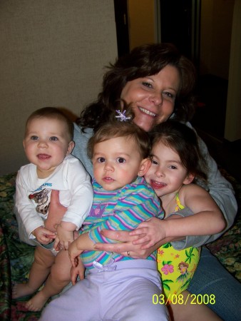 Nonna and her favorite girls!!!