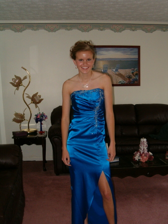 Nicole - Prom