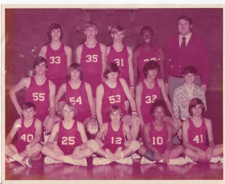72-73 Basketball Team