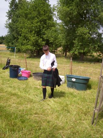 Sportin a kilt at the wedding '08