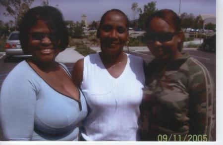 shavona, bonnie & ashanti