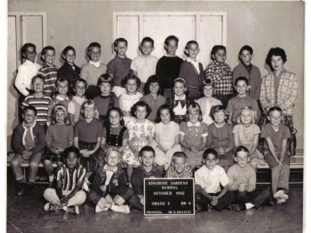 Class Picture 1962, 3rd grade Sandy Dinsmsore