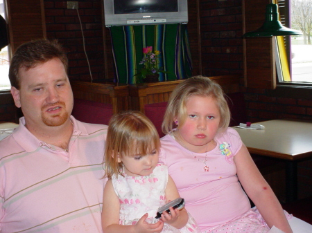 MY SON TIM WITH HIS 2 DAUGHTERS