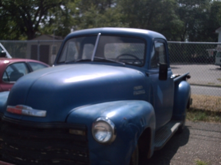 john's 51' 5 window chev truck