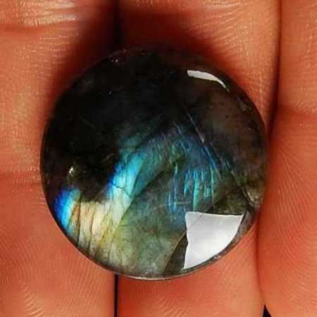 Natural Labradorite Gemstone