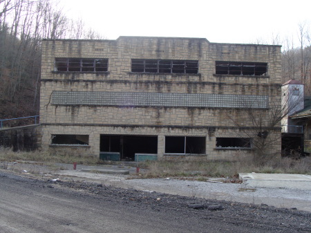 Leatherwood Store Front - Dec 2008