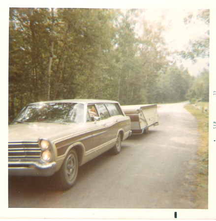 1968 ford country squire station wagon