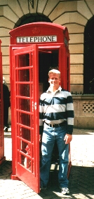 MAKING A CALL IN LONDON