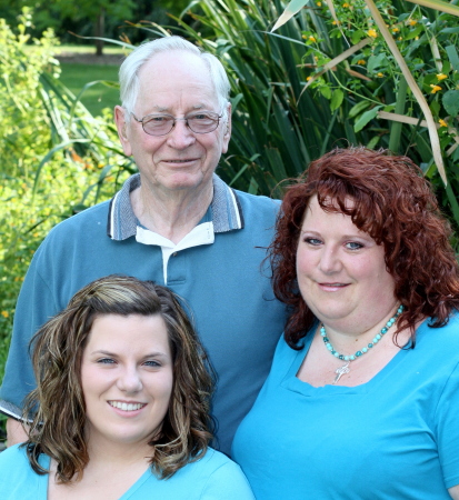 My 80 year old Dad, Kaylee and I (summer '08).